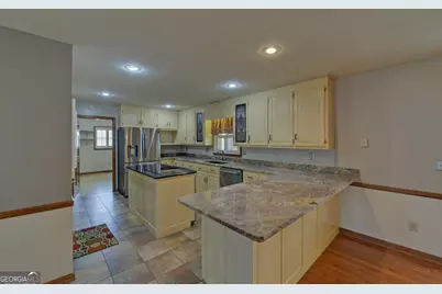 197 Woodland Way, Dewy Rose, GA 30634 - Photo 10