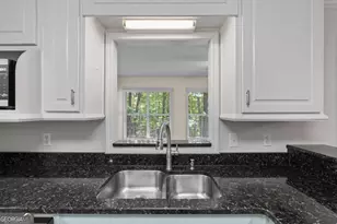 30 Joe Lee Dr, Sharpsburg, GA 30277 - Photo 22