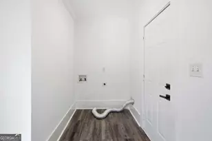 673 Pearce St SW, Atlanta, GA 30310 - Photo 18