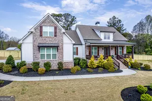 1180 Summerfield Ln, Bogart, GA 30622 - Photo 2