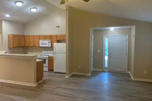 77 Clark St, Newnan, GA 30263 - Photo 12