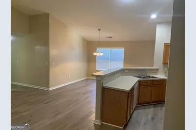 77 Clark Street, Newnan, GA 30263 - Photo 2