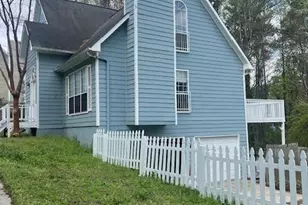 5995 Megcole Way SW, Mableton, GA 30126 - Photo 2