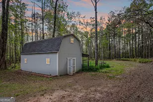 1201 Sid Hunter Rd, Senoia, GA 30276 - Photo 16