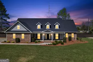 32 Willow Lake Dr, Warner Robins, GA 31093 - Photo 2