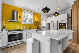 1402 Jefferson St, Savannah, GA 31401 - Photo 8