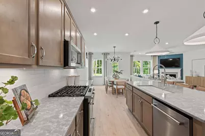 728 Mirror Lake Parkway, Villa Rica, GA 30180 - Photo 16