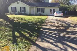 10399 Briarbay Dr, Jonesboro, GA 30238 - Photo 1