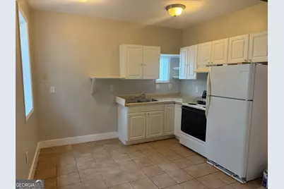 836 E Henry Street #D, Savannah, GA 31401 - Photo 8