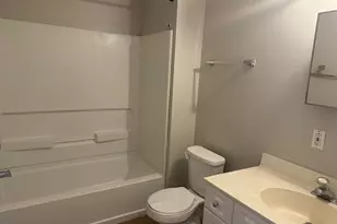 836 E Henry St, Savannah, GA 31401 - Photo 10