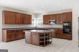 1702 SE Clay Brooke Ct SE, Smyrna, GA 30082 - Photo 12