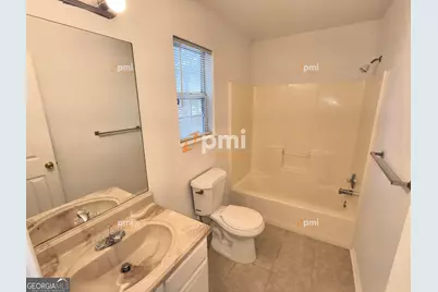 8155 Autumn Green Drive, Fairburn, GA 30213 - Photo 12