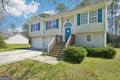 141 Longstreet Circle, Oxford, GA 30054 - Photo 2