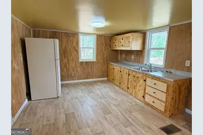 374 Patterson Street, Baxley, GA 31513 - Photo 10