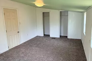 374 Patterson St, Baxley, GA 31513 - Photo 8