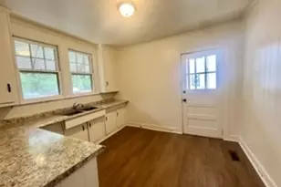 908 Hill St, Lagrange, GA 30241 - Photo 2