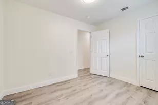 308 E 4th St, Springfield, GA 31329 - Photo 34