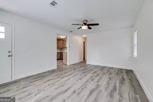 308 E 4th St, Springfield, GA 31329 - Photo 12