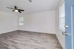 308 E 4th St, Springfield, GA 31329 - Photo 10