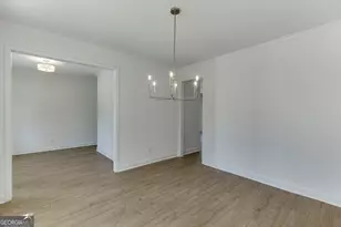 997 Lakeview, Commerce, GA 30529 - Photo 6