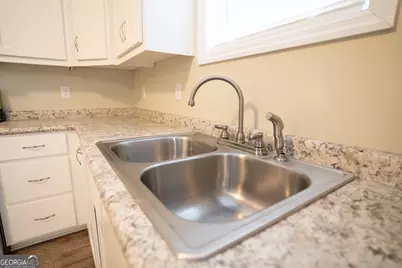 1941 Palm Place, Valdosta, GA 31602 - Photo 14