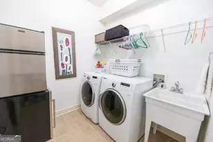 194 Willow Leaf Way, Sharpsburg, GA 30277 - Photo 10