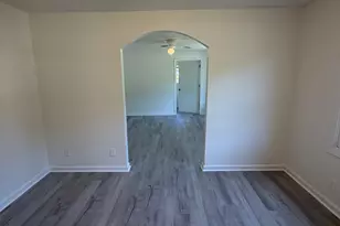 2725 Pleasant Wood Dr, Decatur, GA 30034 - Photo 2