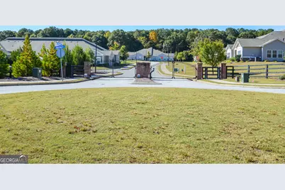 2562 Rathburn Circle, Loganville, GA 30052 - Photo 44