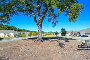 2562 Rathburn Cir, Loganville, GA 30052 - Photo 38