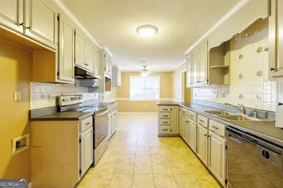 5318 Mimosa Circle, Lake Park, GA 31636 - Photo 6