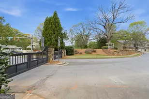 20 Grampian Way, Marietta, GA 30008 - Photo 2