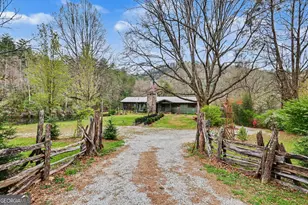 11868 Warwoman Rd, Clayton, GA 30525 - Photo 2