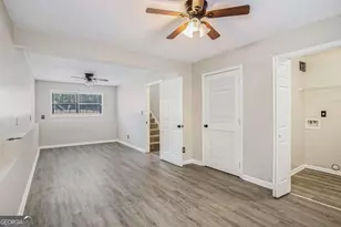 3235 Southshore Ct, Cumming, GA 30041 - Photo 10