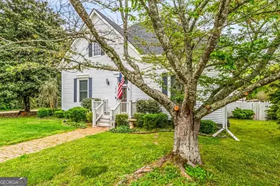 3810 2nd Avenue, Mansfield, GA 30055 - Photo 2