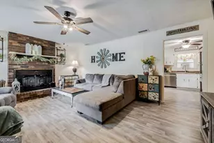 423 Pioneer Rd, Hinesville, GA 31313 - Photo 4