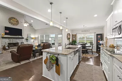 135 Graceton Farms Drive, Senoia, GA 30276 - Photo 14