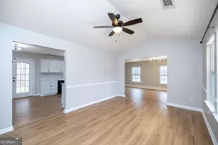 641 Honey Creek Rd, McDonough, GA 30252 - Photo 2