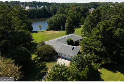 135 Knights Court, Fayetteville, GA 30215 - Photo 1