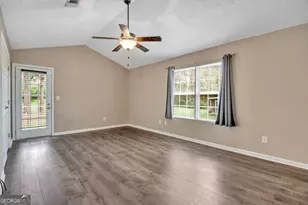 572 Clyde's Way, Jackson, GA 30233 - Photo 14