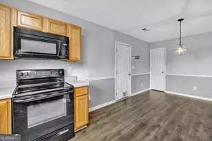 572 Clyde's Way, Jackson, GA 30233 - Photo 12