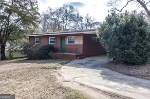 4102 Norwood Dr, Columbus, GA 31907 - Photo 2