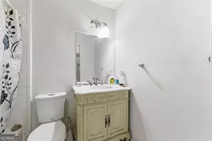 6015 Landover Cir, Morrow, GA 30260 - Photo 10