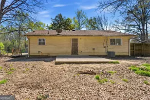 6015 Landover Cir, Morrow, GA 30260 - Photo 16