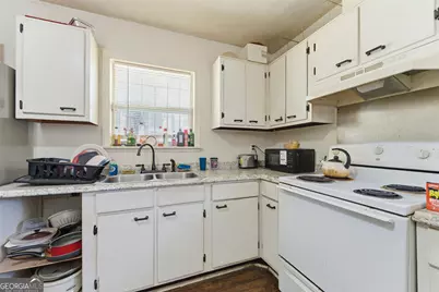 6015 Landover Circle, Morrow, GA 30260 - Photo 6