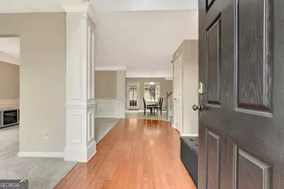 77 Saint Charles Place, Sharpsburg, GA 30277 - Photo 4