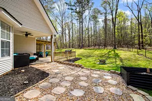 15 Ingram Ct, Newnan, GA 30263 - Photo 4