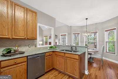 5740 Bryson Lane, Alpharetta, GA 30004 - Photo 12