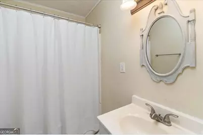 362 Sims Street, Maysville, GA 30558 - Photo 18