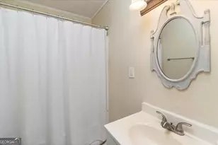 362 Sims St, Maysville, GA 30558 - Photo 18