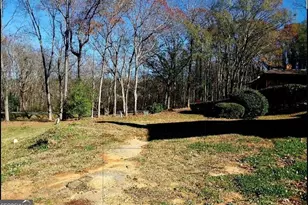 11 Quail Run, Decatur, GA 30035 - Photo 1